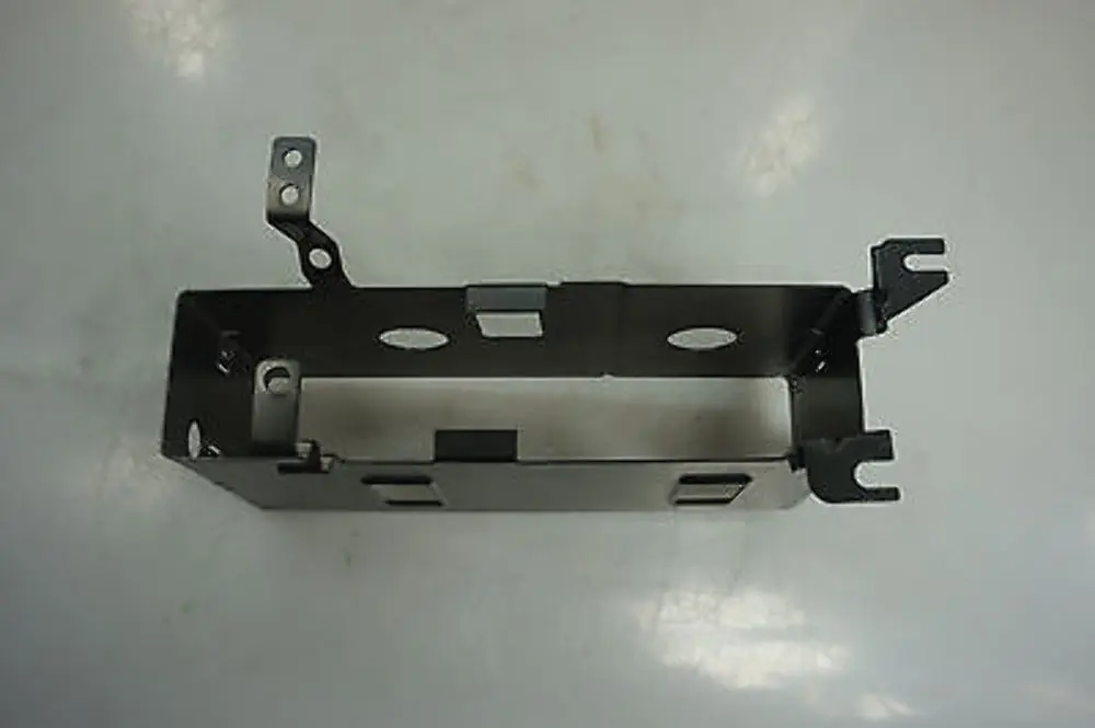 BMW X3 E83 E83N LCI Soporte Soporte Cargador CD - SKU 6990215 - Número de pieza 6990215