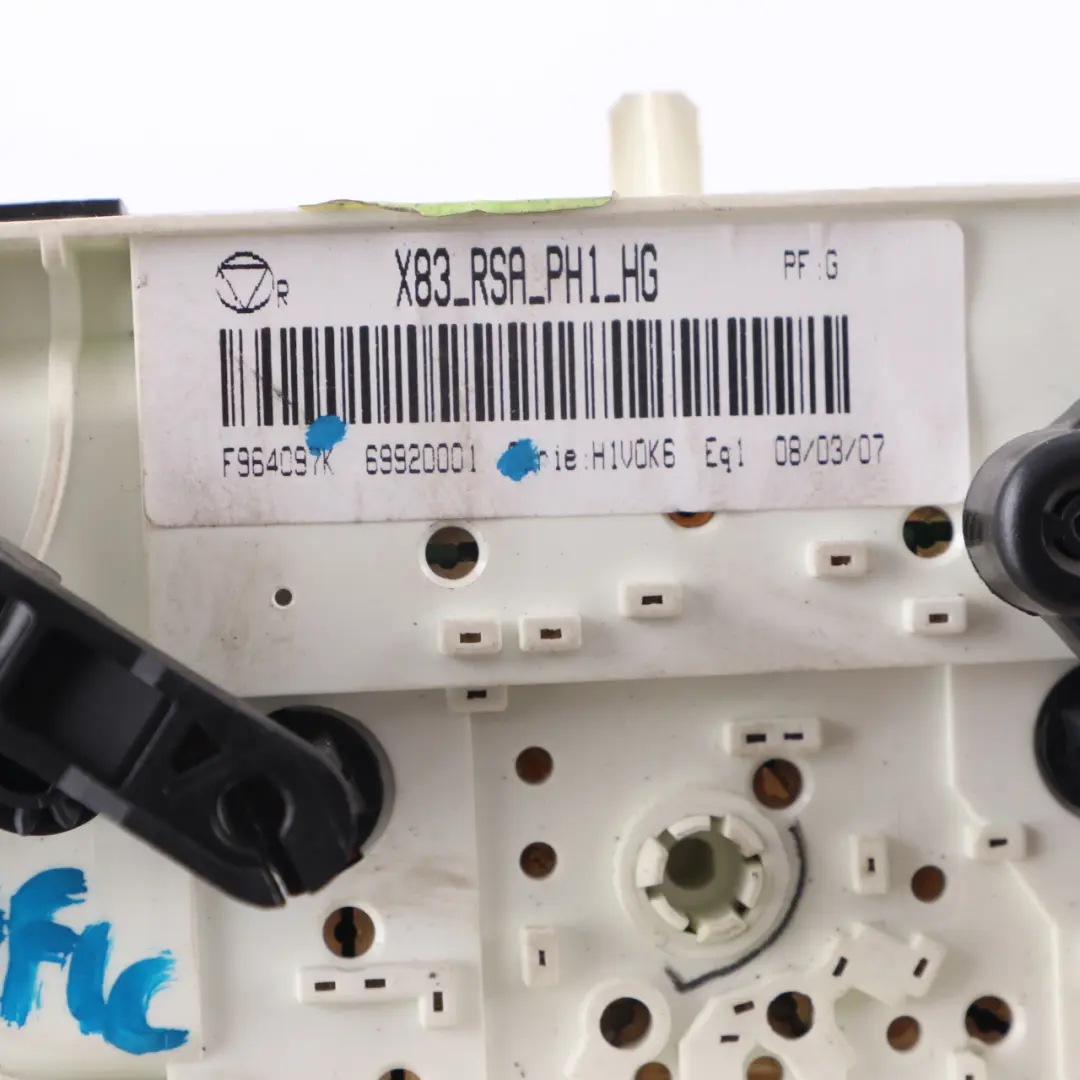 Heater Climate Control Air Con A/C Panel to Renault Trafic II Vivaro A with Part number 69920001 Renault Trafic II Vivaro A Heater Climate Control Air Con A/C Panel - SKU 69920001 - Part number 69920001