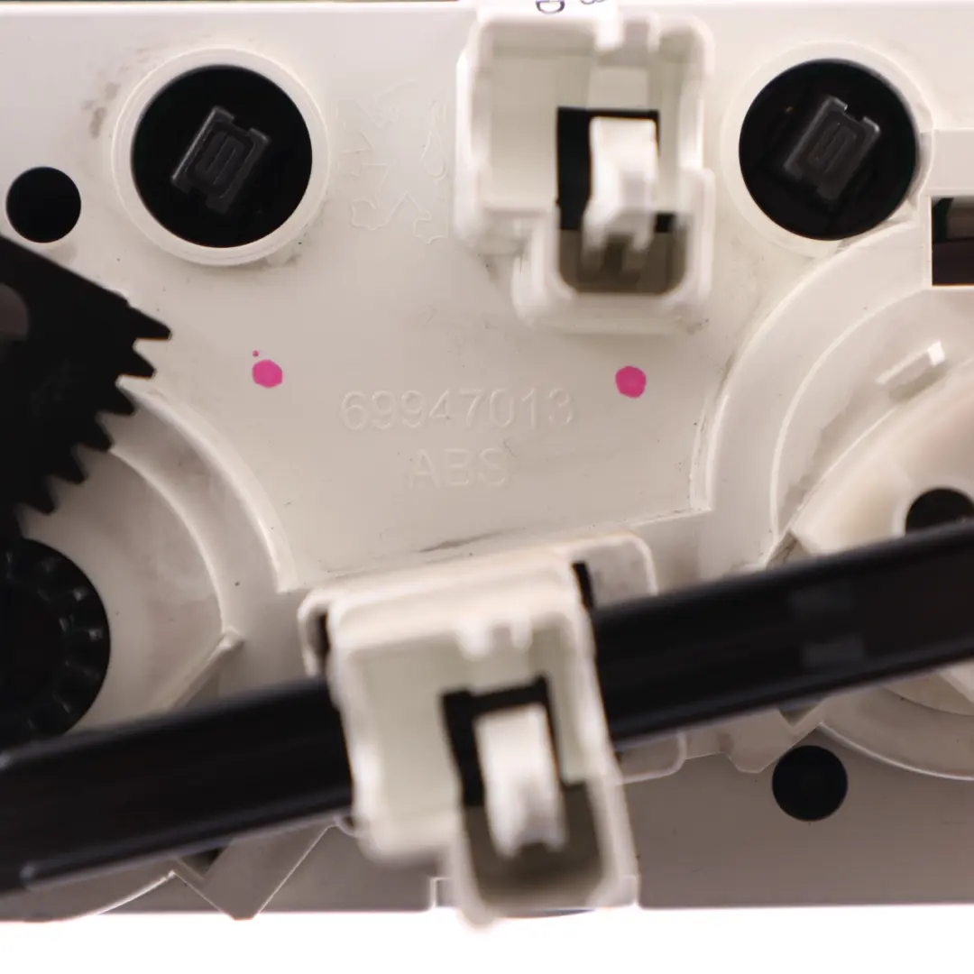 Peugeot 308 Riscaldatore Controllo Clima Interruttore Aria Condizionata - SKU 69947013 - Numero di parte 69947013