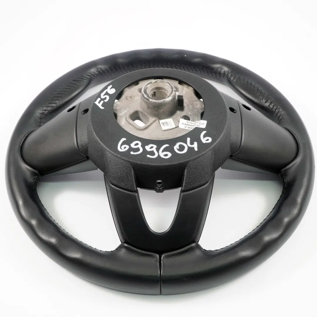 Volant Sport Cuir Noir 3 Rayons pour Mini Cooper One F54 F55 F56 F57 F60 à propos du numéro de pièce 6996046 Mini Cooper One F54 F55 F56 F57 F60 Volant Sport Cuir Noir 3 Rayons - SKU 6996046 - Numéro de pièce 6996046