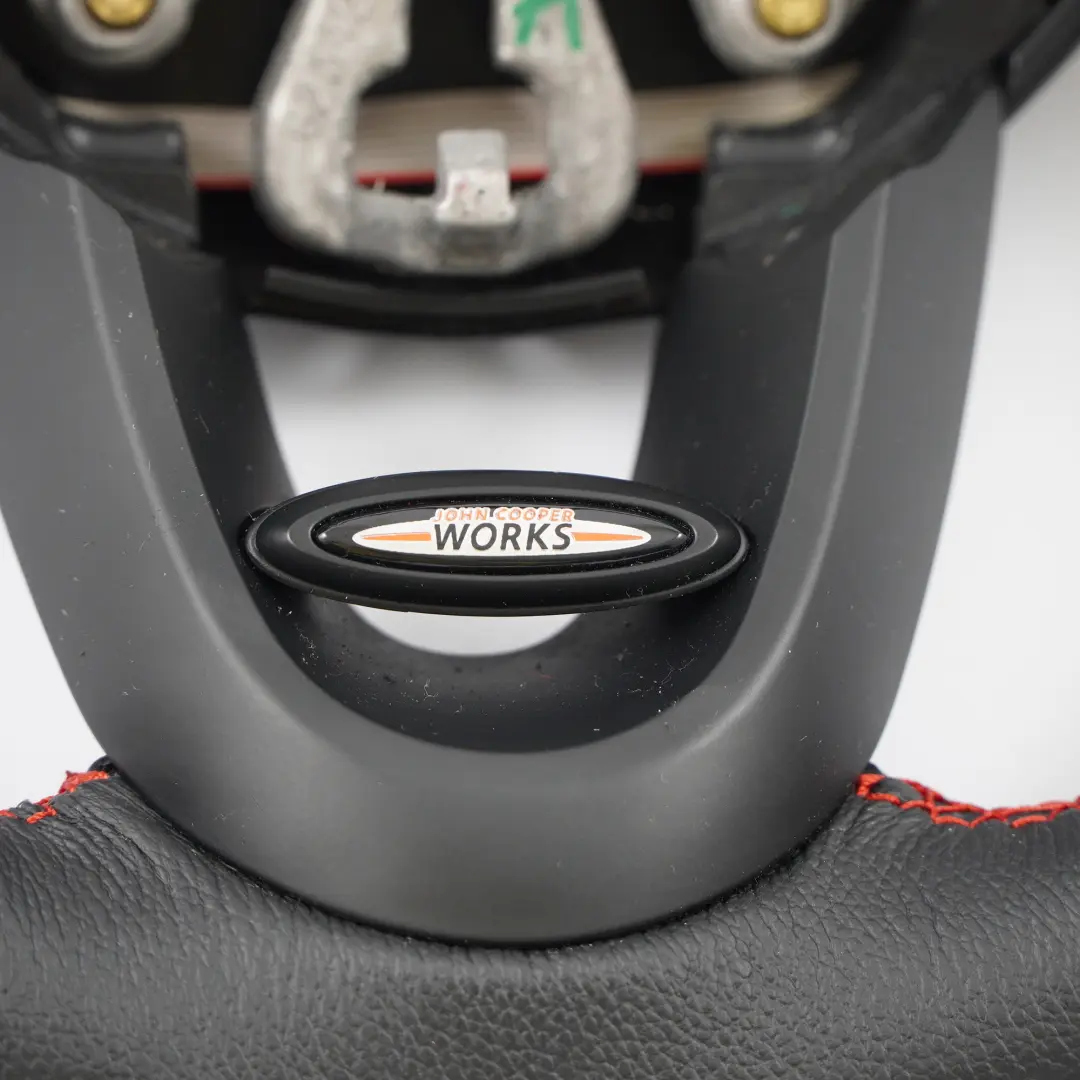 NOUVEAU Volant Sport en Cuir Noir Alcantara pour Mini Cooper S JCW F55 F56 F60 à propos du numéro de pièce 6996048 Mini Cooper S JCW F55 F56 F60 NOUVEAU Volant Sport en Cuir Noir Alcantara - SKU 6996048-1 - Numéro de pièce 6996048