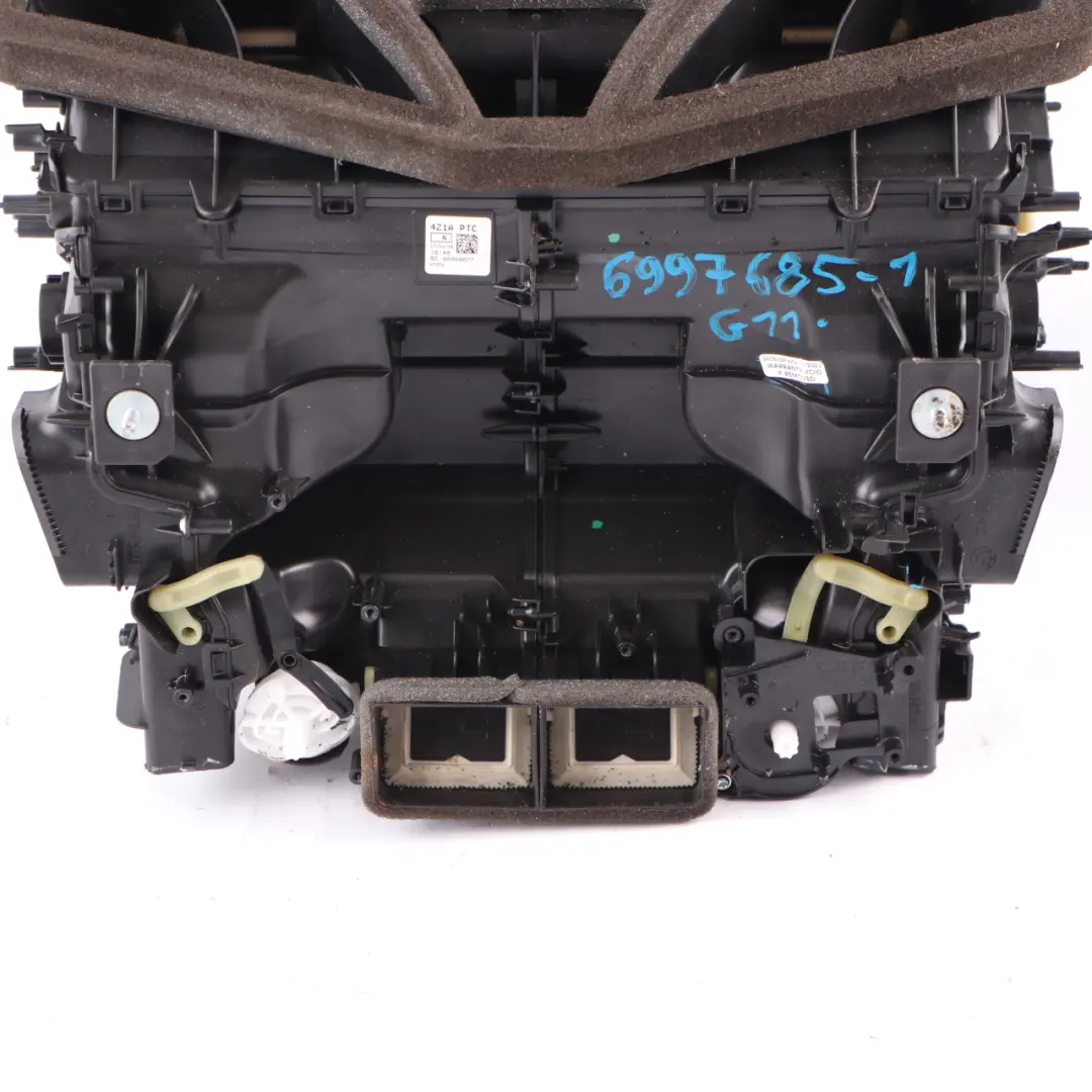 Heater Matrix BMW G11 G30 G31 F90 M5 Air Conditioning A/C Unit Housing to with Part number 6997685 Heater Matrix BMW G11 G30 G31 F90 M5 Air Conditioning A/C Unit Housing - SKU 6997685-1 - Part number 6997685