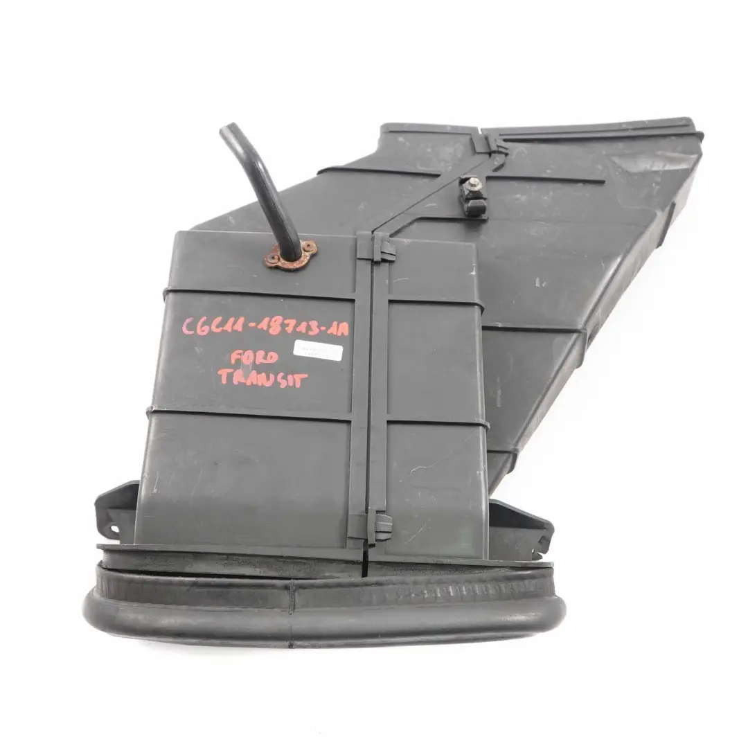 Tubo di aspirazione dell'aria Ford Transit Canale dell'aria per con numero di parte 6C11-18713-AA Tubo di aspirazione dell'aria Ford Transit Canale dell'aria - SKU 6C11-18713-AA - Numero di parte 6C11-18713-AA