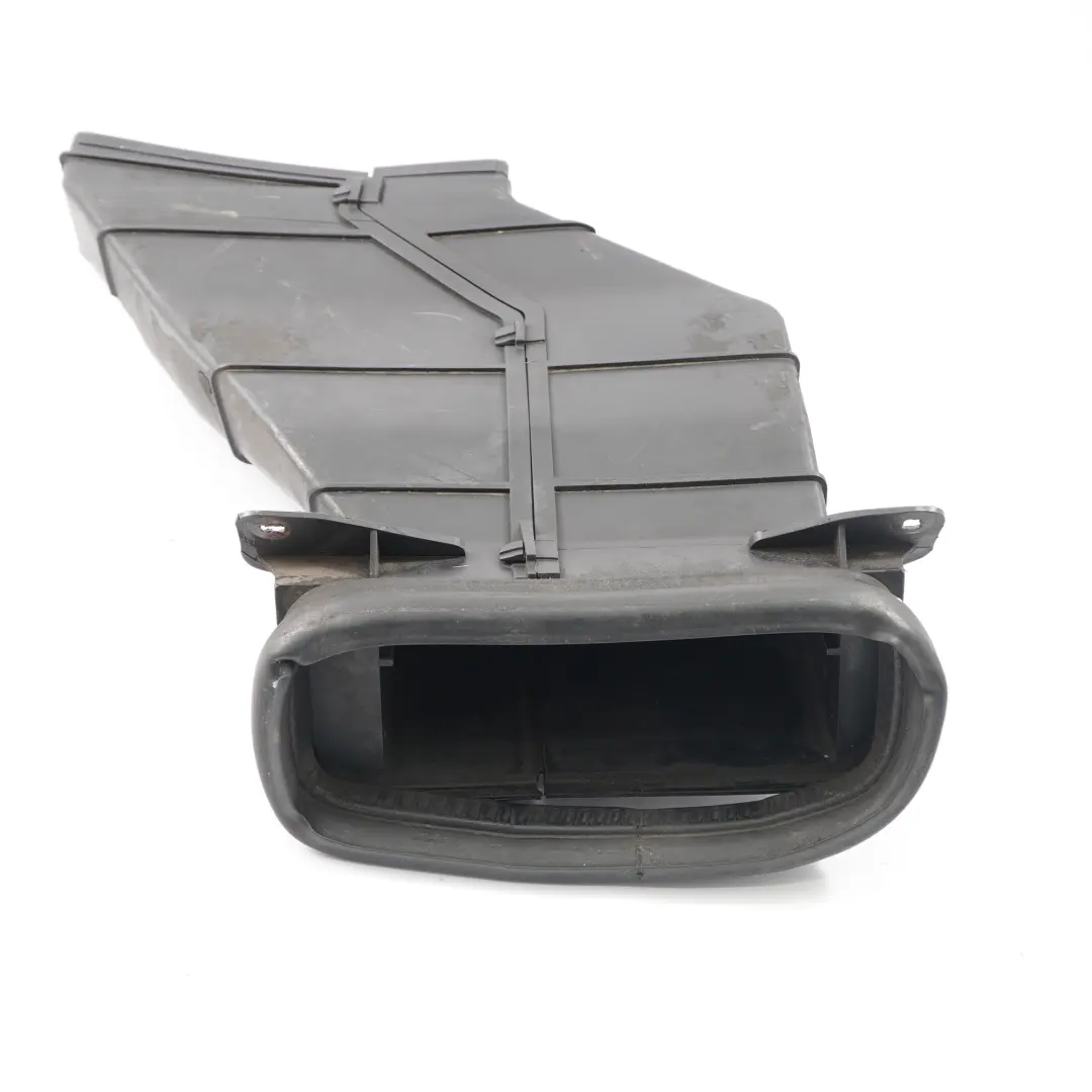 Wlot Kanał Powietrza do Ford Transit o numerze 6C11-18713-AA Ford Transit Wlot Kanał Powietrza - SKU 6C11-18713-AA - Numer Części 6C11-18713-AA