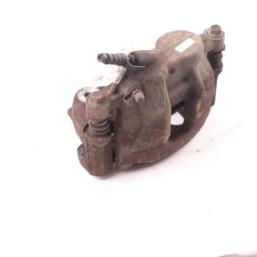Pinza de Freno Delantera Derecha Freno de Rueda para Ford Transit Mk7 con número de pieza 6C11-2B120-AD Ford Transit Mk7 Pinza de Freno Delantera Derecha Freno de Rueda - SKU 6C11-2B120-AD - Número de pieza 6C11-2B120-AD