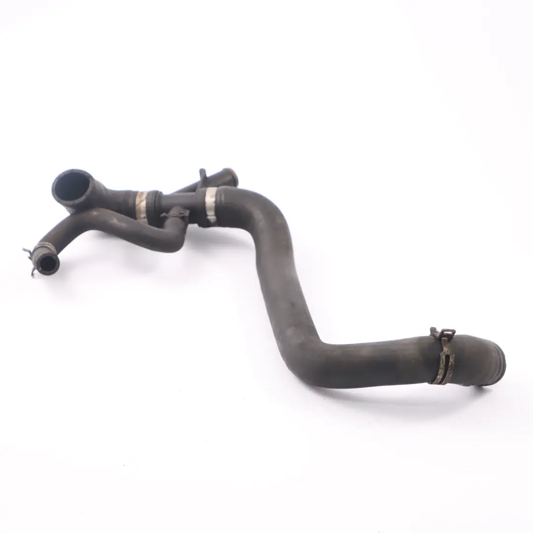 Tuyau d'eau Refroidissement du moteur Radiateur pour Ford Transit à propos du numéro de pièce 6C11-8B273-BG Ford Transit Tuyau d'eau Refroidissement du moteur Radiateur - SKU 6C11-8B273-BG-1 - Numéro de pièce 6C11-8B273-BG