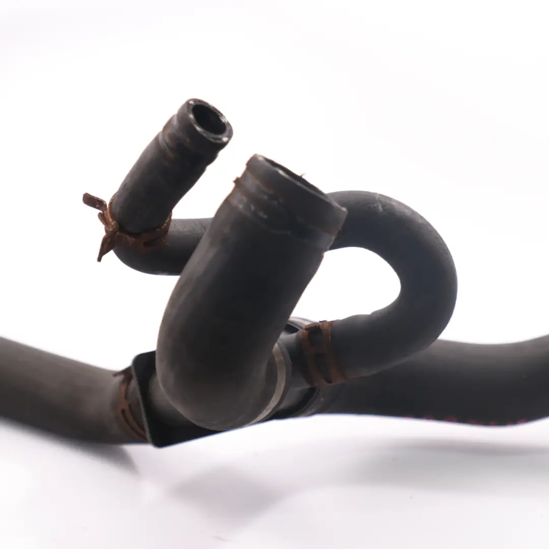 Manguera de agua Refrigeración del motor Radiador para Ford Transit con número de pieza 6C11-8B273-BG Ford Transit Manguera de agua Refrigeración del motor Radiador - SKU 6C11-8B273-BG - Número de pieza 6C11-8B273-BG