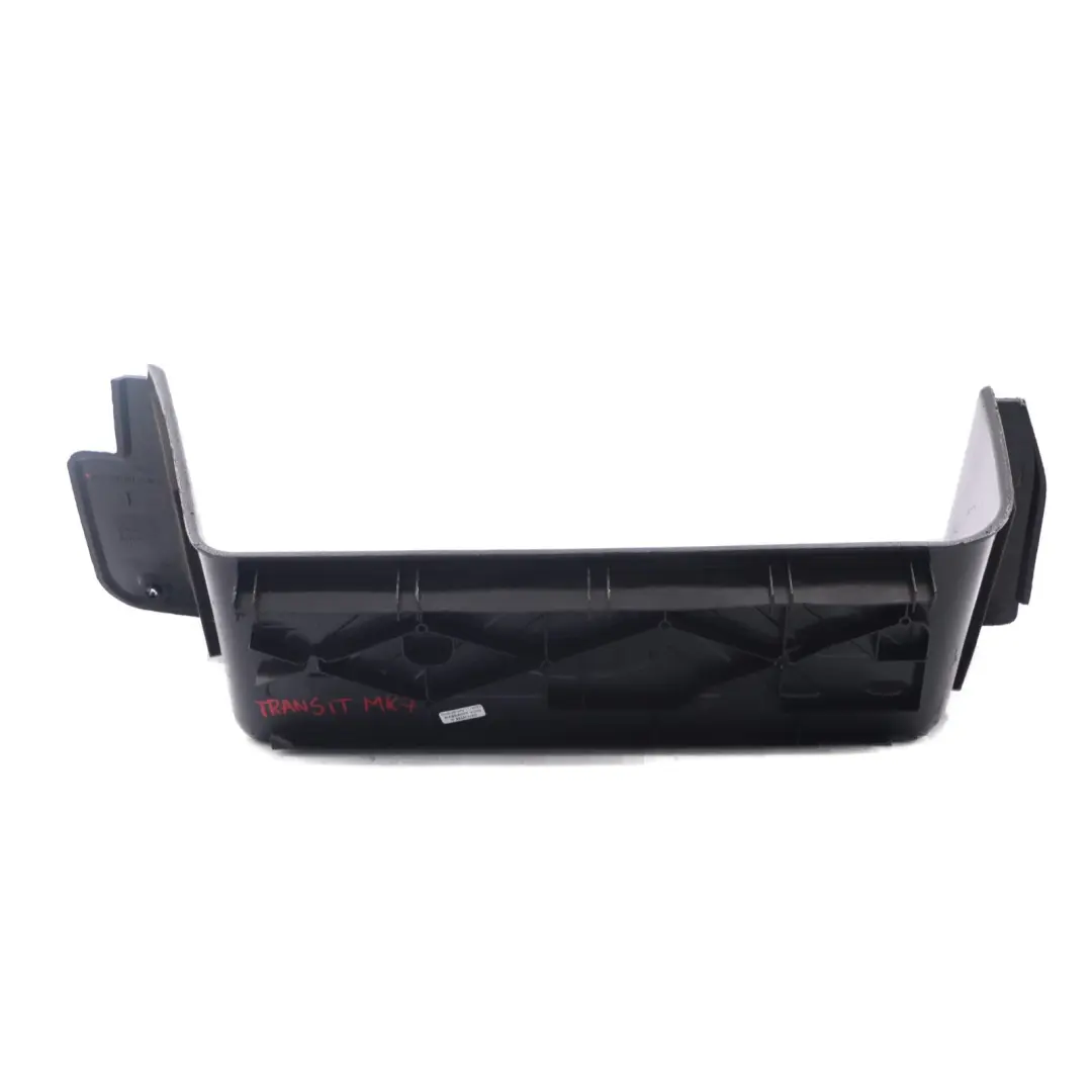 Panneau d'habillage de l'entrée avant gauche pour Ford Transit Mk7 à propos du numéro de pièce 6C11-V13201-AA Ford Transit Mk7 Panneau d'habillage de l'entrée avant gauche - SKU 6C11-V13201-AA - Numéro de pièce 6C11-V13201-AA