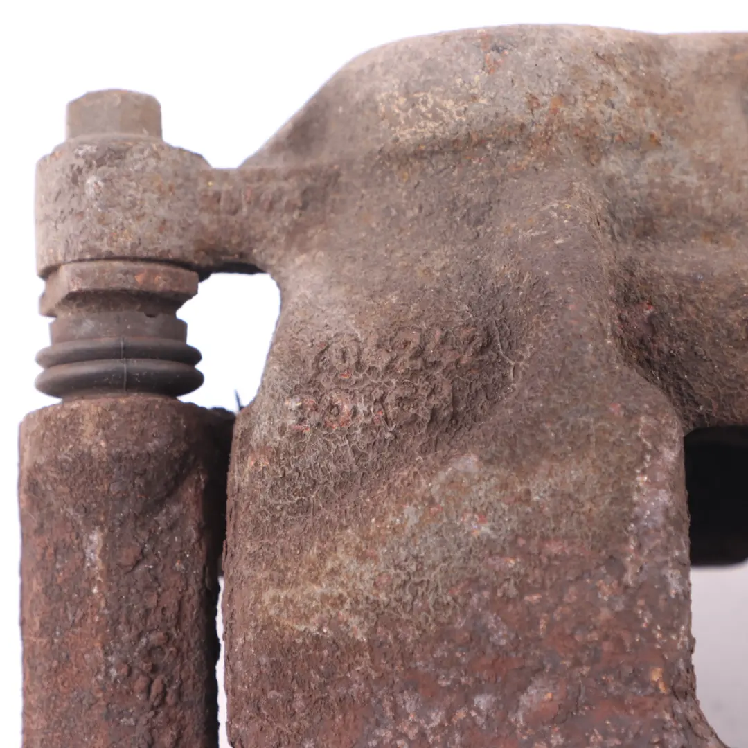 Pinza Freno Posteriore Sinistra Unità Freno Ruota 4500870 per Ford Transit con numero di parte 6C112B121AD Ford Transit Pinza Freno Posteriore Sinistra Unità Freno Ruota 4500870 - SKU 6C112B121AD - Numero di parte 6C112B121AD