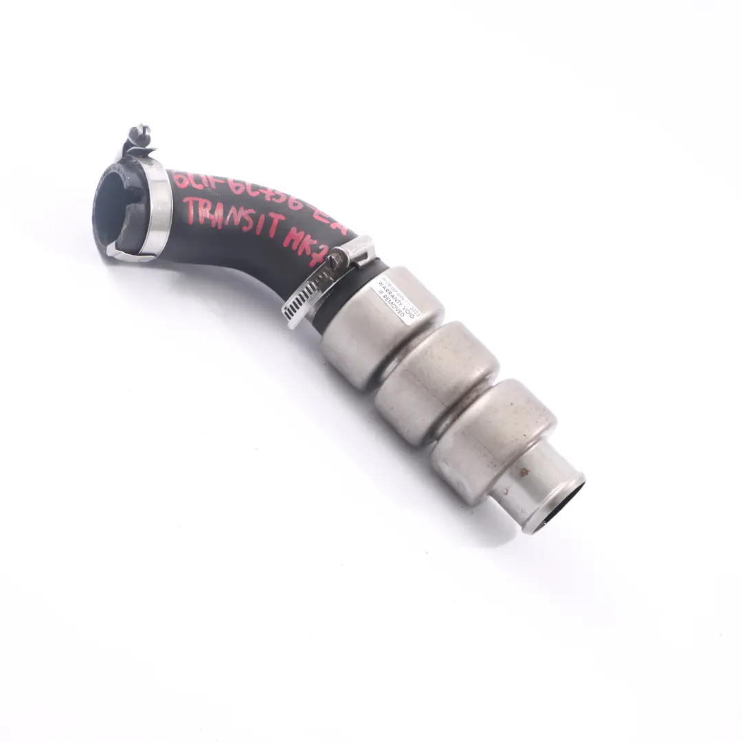 Tuyau d'intercooler Admission d'air pour Ford Transit Mk7 2.2 TDCi à propos du numéro de pièce 6C116C756EA Ford Transit Mk7 2.2 TDCi Tuyau d'intercooler Admission d'air - SKU 6C116C756EA - Numéro de pièce 6C116C756EA