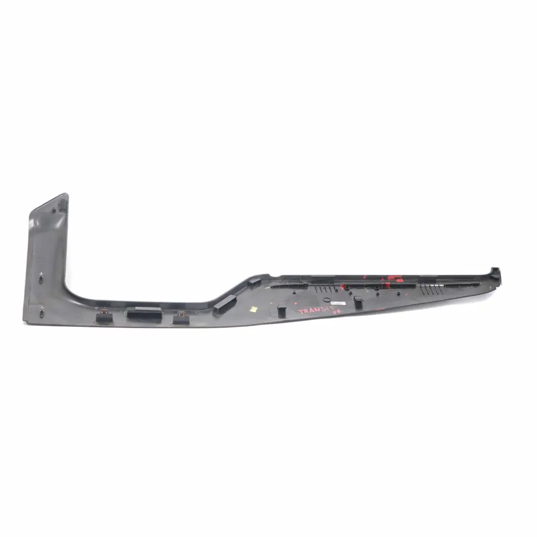 Baguette d'habillage de porte avant droite pour Ford Transit à propos du numéro de pièce 6C16V22370ABW Ford Transit Baguette d'habillage de porte avant droite - SKU 6C16V22370ABW - Numéro de pièce 6C16V22370ABW