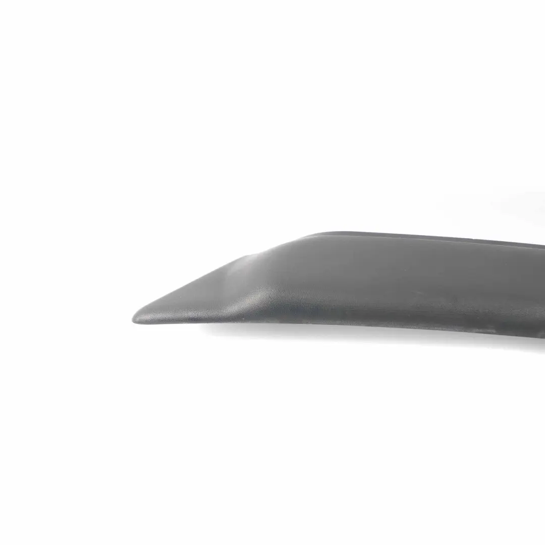 Baguette d'habillage de porte avant droite pour Ford Transit à propos du numéro de pièce 6C16V22370ABW Ford Transit Baguette d'habillage de porte avant droite - SKU 6C16V22370ABW - Numéro de pièce 6C16V22370ABW