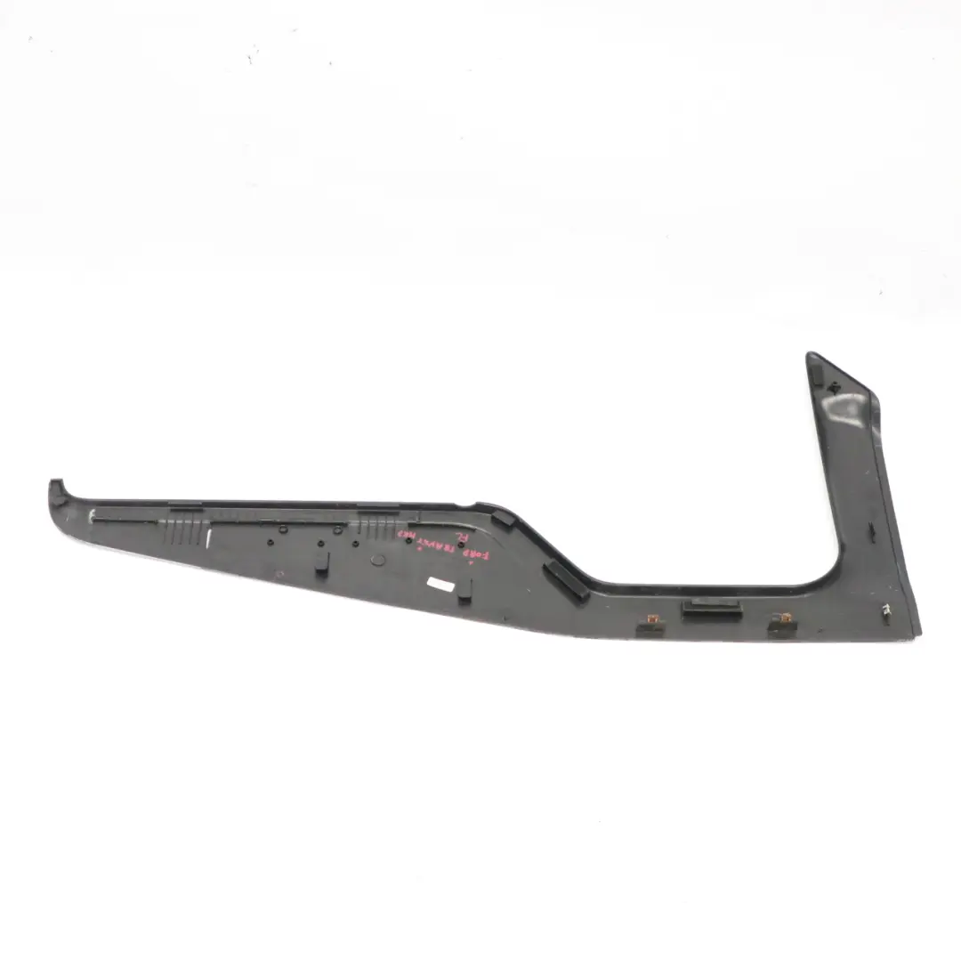 Striscia di rivestimento porta anteriore sinistra per Ford Transit Mk7 con numero di parte 6C16V22371AAW Ford Transit Mk7 Striscia di rivestimento porta anteriore sinistra - SKU 6C16V22371AAW - Numero di parte 6C16V22371AAW