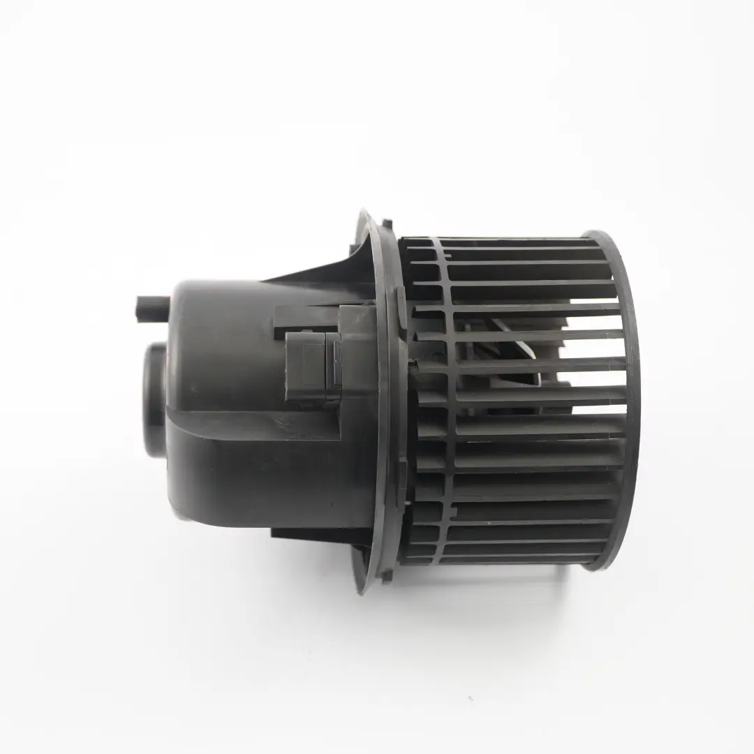 Calentador Motor Ventilador para Ford Transit MK7 Diesel con número de pieza 6C1H18456BA Ford Transit MK7 Diesel Calentador Motor Ventilador - SKU 6C1H18456BA - Número de pieza 6C1H18456BA