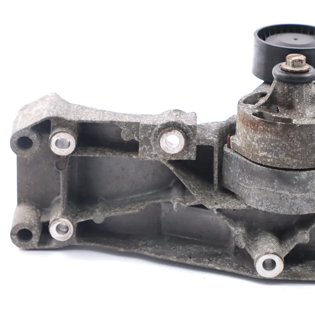 Lichtmaschinen Halterung Unterstützung für Ford Transit MK7 2.4 TDCi mit Teilenummer 6C1Q-10K019-AC Ford Transit MK7 2.4 TDCi Lichtmaschinen Halterung Unterstützung - SKU 6C1Q-10K019-AC - Teilenummer 6C1Q-10K019-AC