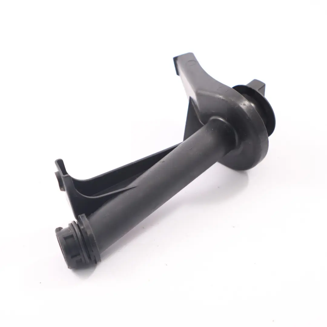 Bouchon tube ligne remplissage d'huile pour Ford Transit Mk7 2.2 Diesel à propos du numéro de pièce 6C1Q-6763-AC Ford Transit Mk7 2.2 Diesel Bouchon tube ligne remplissage d'huile - SKU 6C1Q-6763-AC - Numéro de pièce 6C1Q-6763-AC