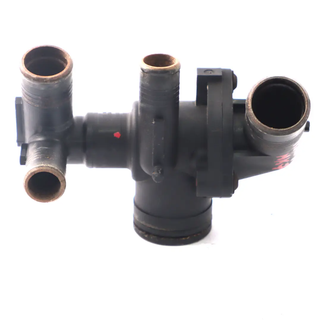 Ford Transit Mk7 TDCI Boîtier Thermostat Liquide Refroidissement - SKU 6C1Q-8A586-AC - Numéro de pièce 6C1Q-8A586-AC