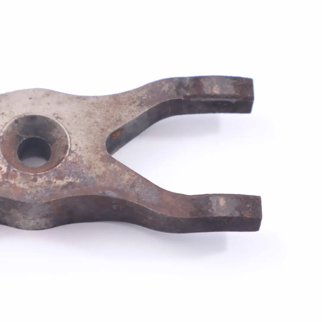 Ford Transit Mk7 Clamping Jaw Fuel Injector Bracket Holder - SKU 6C1Q-9L535-AC - Part number 6C1Q-9L535-AC