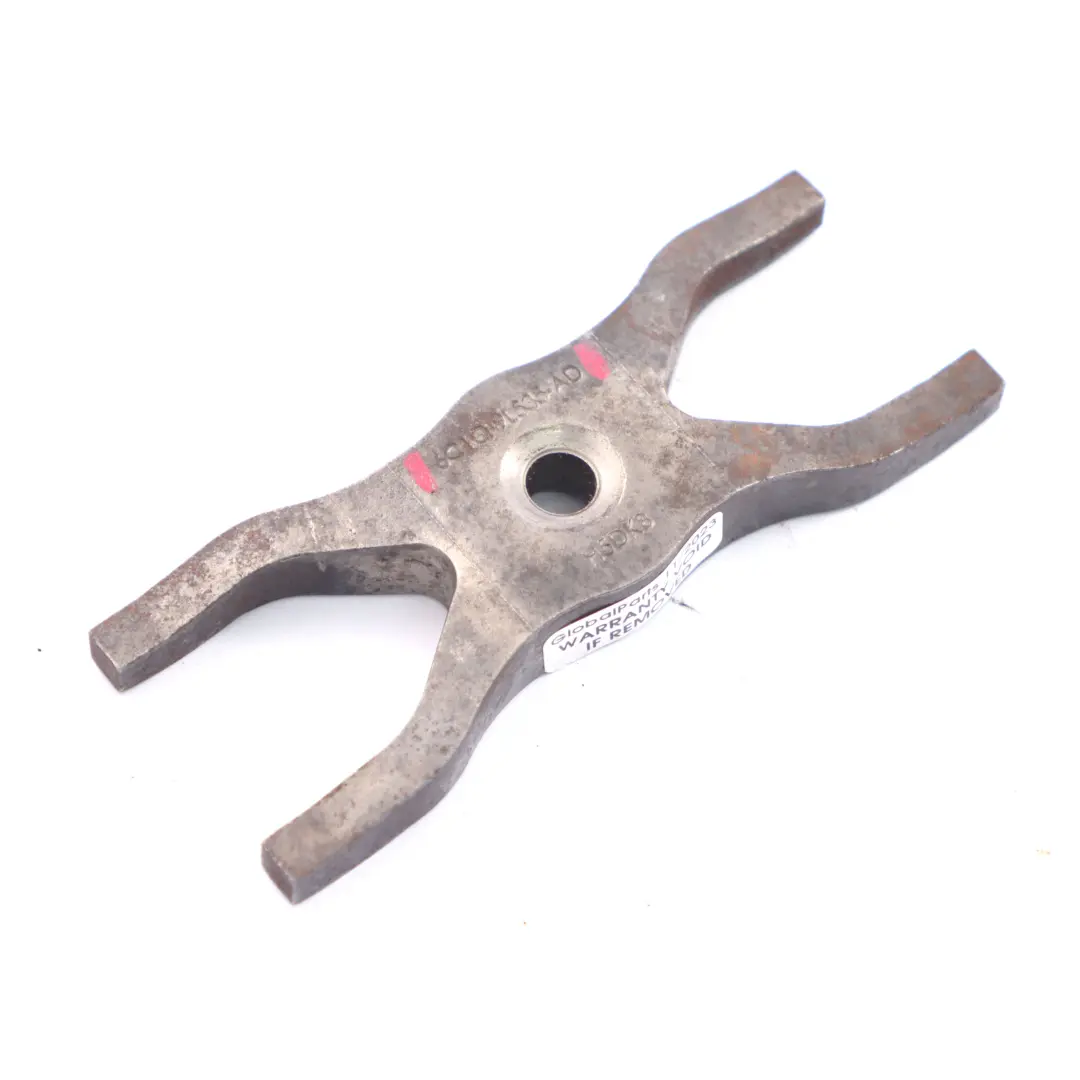 Ganascia di serraggio Supporto staffa iniettore per Ford Transit Mk7 con numero di parte 6C1Q-9L535-AD Ford Transit Mk7 Ganascia di serraggio Supporto staffa iniettore - SKU 6C1Q-9L535-AD - Numero di parte 6C1Q-9L535-AD