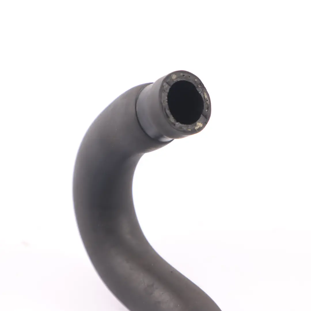 Tuyau De Refroidissement D'Huile Moteur 2.2 TDCI pour Ford Transit Mk7 à propos du numéro de pièce 6C1Q8N039AC Ford Transit Mk7 Tuyau De Refroidissement D'Huile Moteur 2.2 TDCI - SKU 6C1Q8N039AC - Numéro de pièce 6C1Q8N039AC