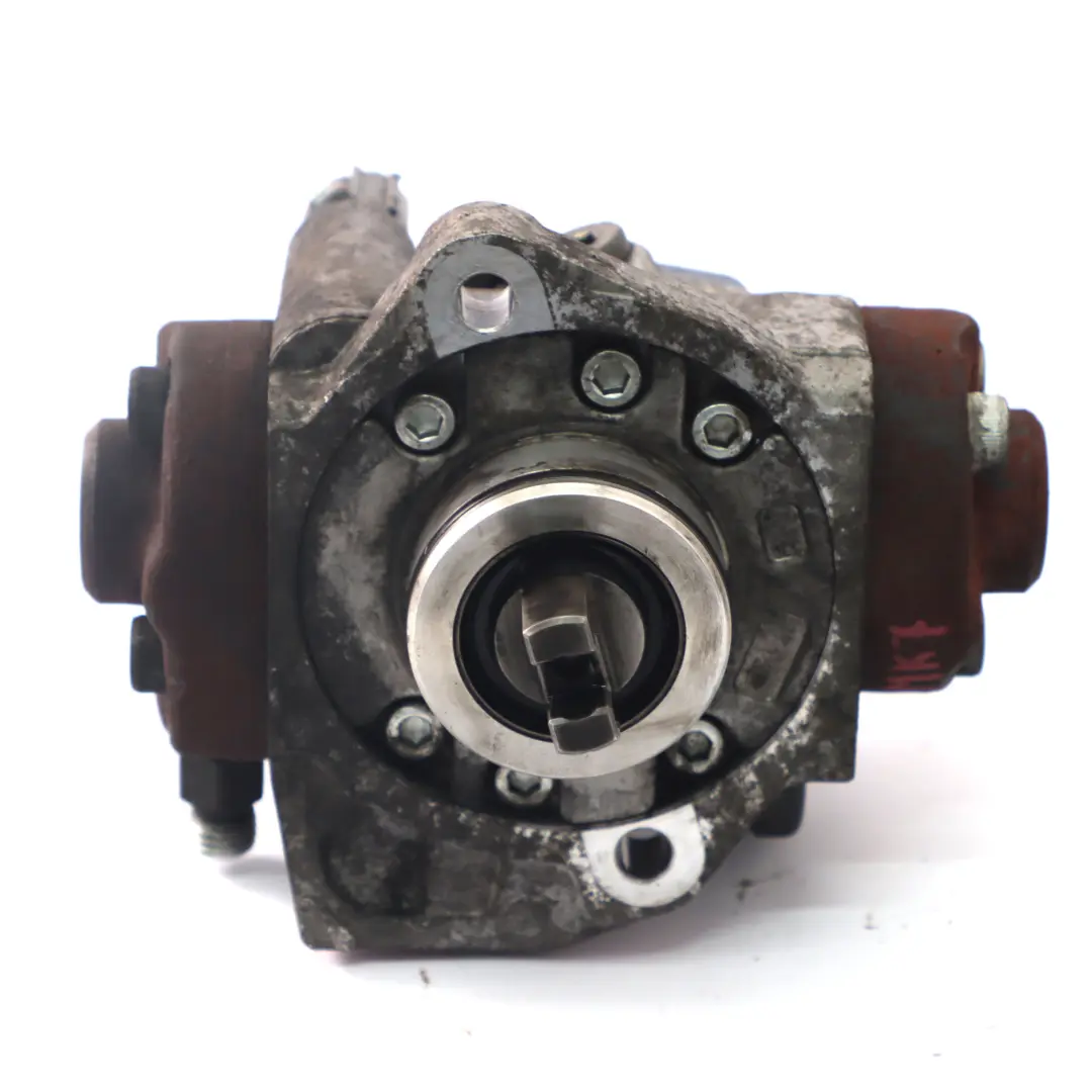 Pompe essence injection haute pression pour Ford Transit MK7 2.2 TDCi à propos du numéro de pièce 6C1Q9B395AD Ford Transit MK7 2.2 TDCi Pompe essence injection haute pression - SKU 6C1Q9B395AD - Numéro de pièce 6C1Q9B395AD