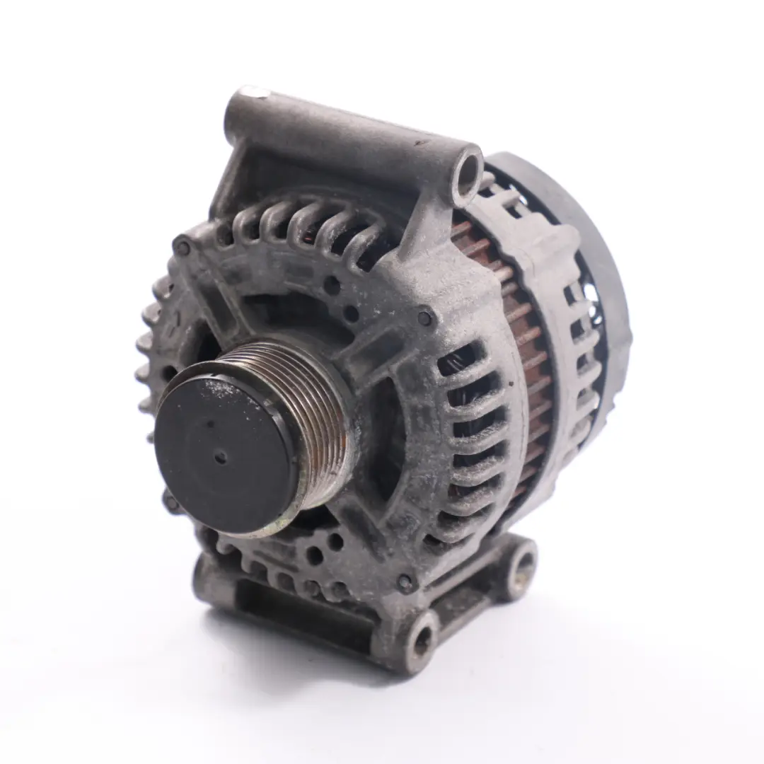 Dieselmotor Lichtmaschine Generator für Ford Transit Mk7 mit Teilenummer 6C1T-10300-CC Ford Transit Mk7 Dieselmotor Lichtmaschine Generator - SKU 6C1T-10300-CC-1 - Teilenummer 6C1T-10300-CC