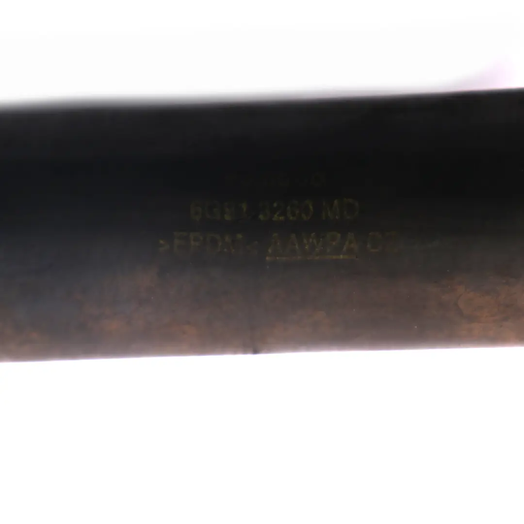 Wąż Rura Wody 6G918260MD do Land Rover Freelander 2 o numerze 6G91-8260-MD Land Rover Freelander 2 Wąż Rura Wody 6G918260MD - SKU 6G91-8260-MD - Numer Części 6G91-8260-MD