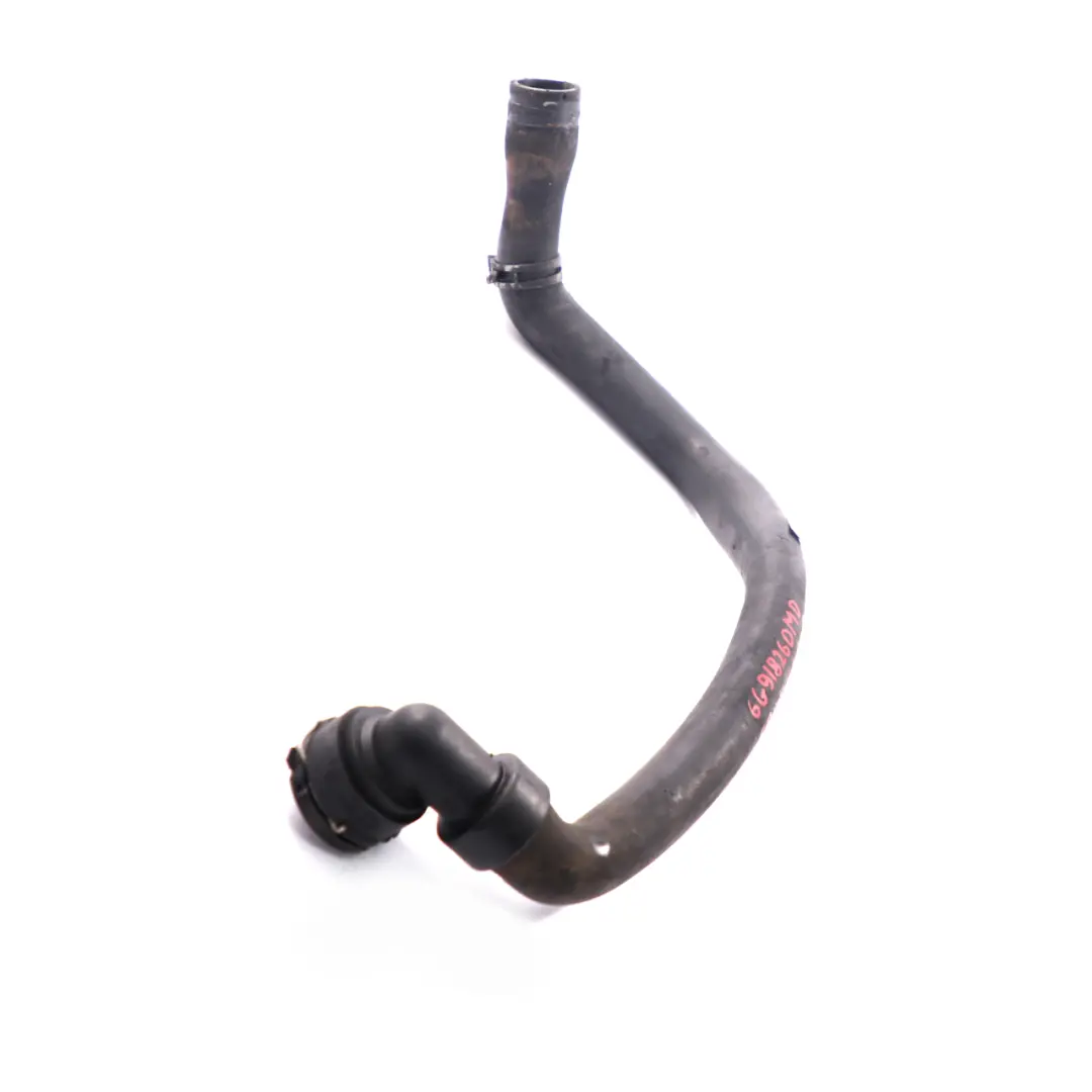  Tuyau d'eau Land Rover Freelander 2 Tuyau de refroidissement - SKU 6G91-8260-MD - Numéro de pièce 6G91-8260-MD