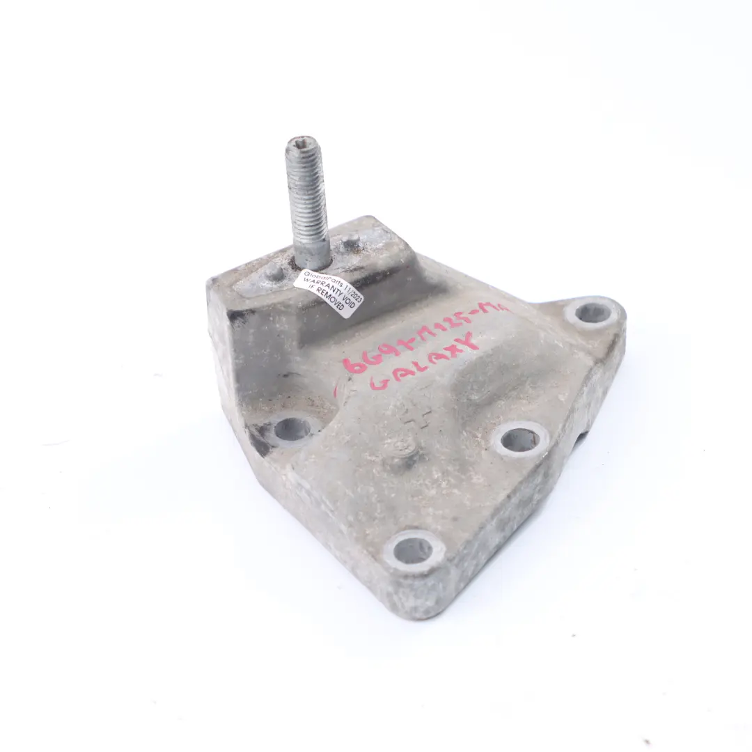 Mount Ford Mondeo Mk4 Galaxy Engine Bracket Holder Support to Engine with Part number 6G91-M125-MA Engine Mount Ford Mondeo Mk4 Galaxy Engine Bracket Holder Support - SKU 6G91-M125-MA - Part number 6G91-M125-MA