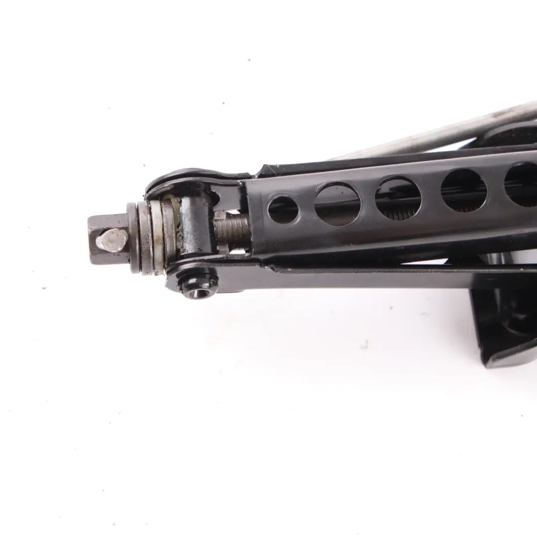 Lifting Jack Land Rover Freelander Range Rover Evoque Tool Emergency Wheel Lift to with Part number 6G92-17080-DC Lifting Jack Land Rover Freelander Range Rover Evoque Tool Emergency Wheel Lift - SKU 6G92-17080-DC - Part number 6G92-17080-DC