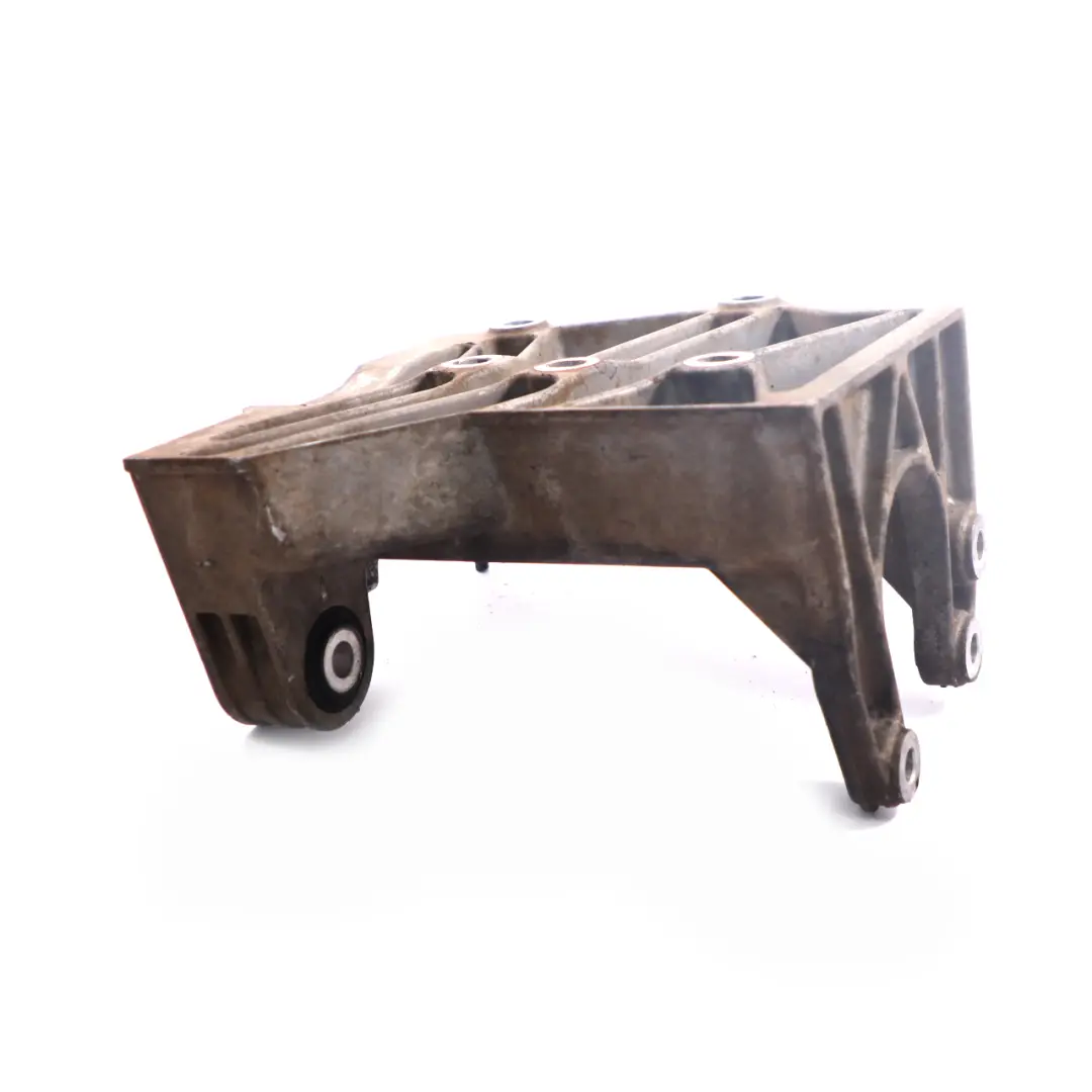 Mount Bracket Driveshaft Support to Land Rover Freelander 2 Engine with Part number 6G9N-4H473-CC Land Rover Freelander 2 Engine Mount Bracket Driveshaft Support - SKU 6G9N-4H473-CC - Part number 6G9N-4H473-CC