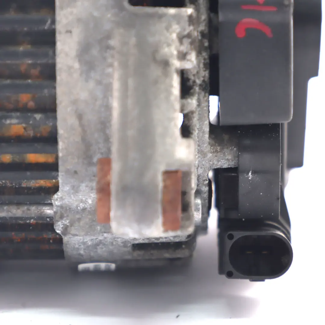 Alternador Generador para Land Rover Freelander 2 L359 2.2 Motor con número de pieza 6G9N10300YC Land Rover Freelander 2 L359 2.2 Motor Alternador Generador - SKU 6G9N10300YC - Número de pieza 6G9N10300YC