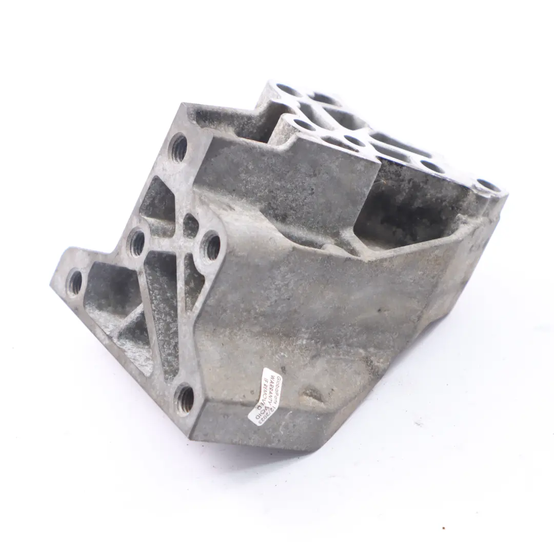 Supporto staffa motore per Land Rover Freelander 2 L359 2.2 Diesel con numero di parte 6G9Q6030CA Land Rover Freelander 2 L359 2.2 Diesel Supporto staffa motore - SKU 6G9Q6030CA - Numero di parte 6G9Q6030CA