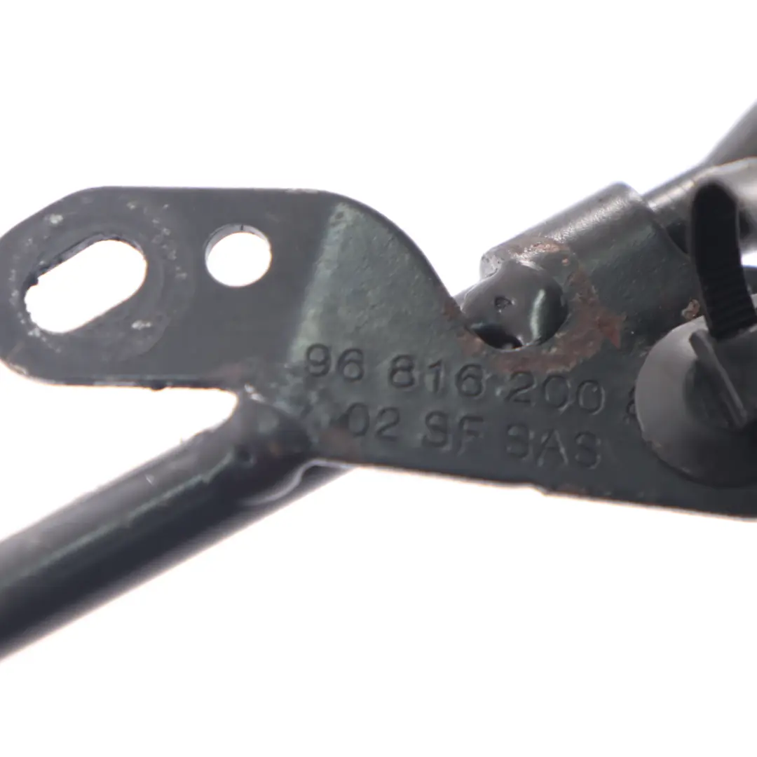 Niveau de la jauge d'huile Tube 9681620080 pour Land Rover Freelander 2 Diesel à propos du numéro de pièce 6G9Q6750CA Land Rover Freelander 2 Diesel Niveau de la jauge d'huile Tube 9681620080 - SKU 6G9Q6750CA - Numéro de pièce 6G9Q6750CA