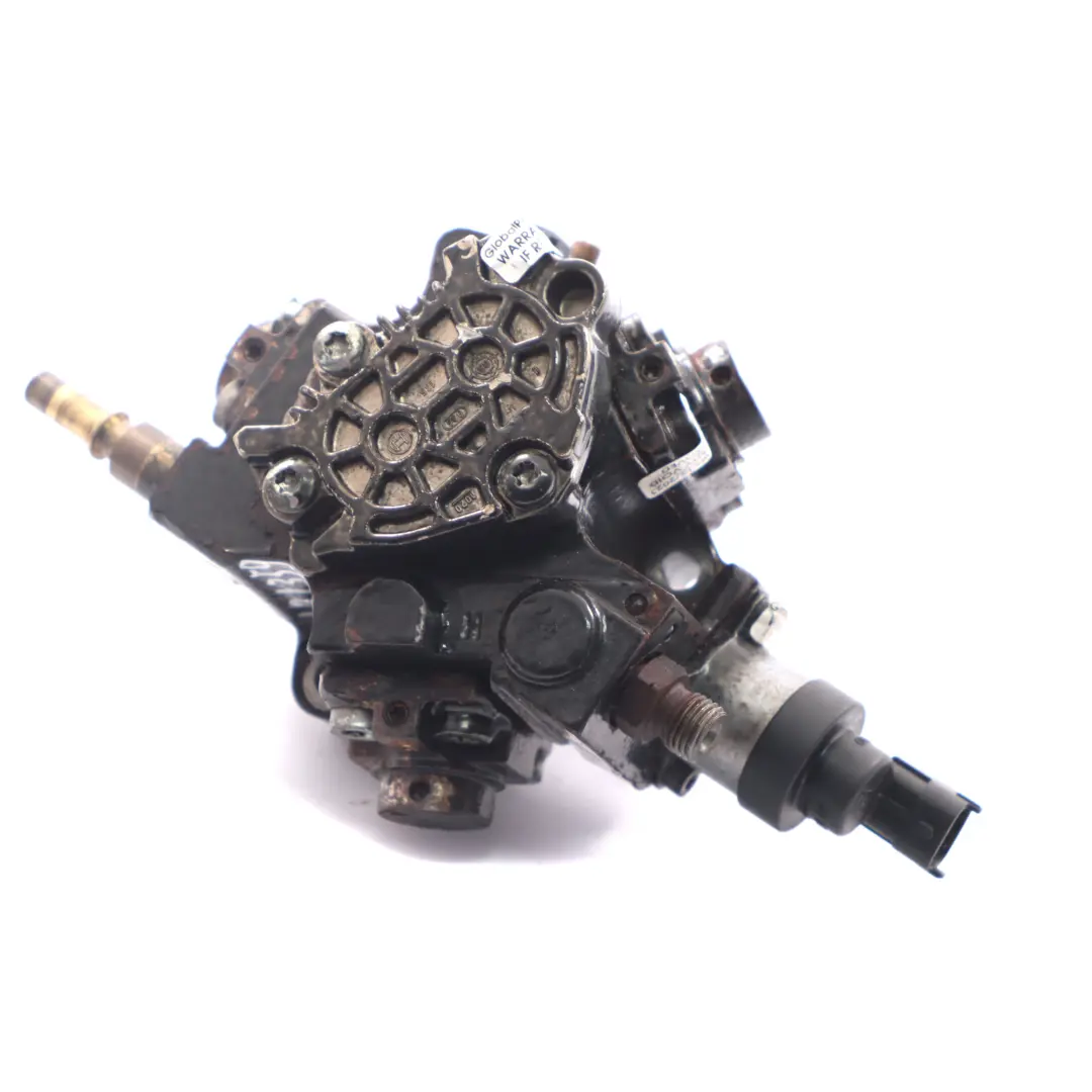 Pompa Wtryskowa do Land Rover Freelander 2 L359 2.2 o numerze 6G9Q9A543AB Land Rover Freelander 2 L359 2.2 Pompa Wtryskowa - SKU 6G9Q9A543AB - Numer Części 6G9Q9A543AB