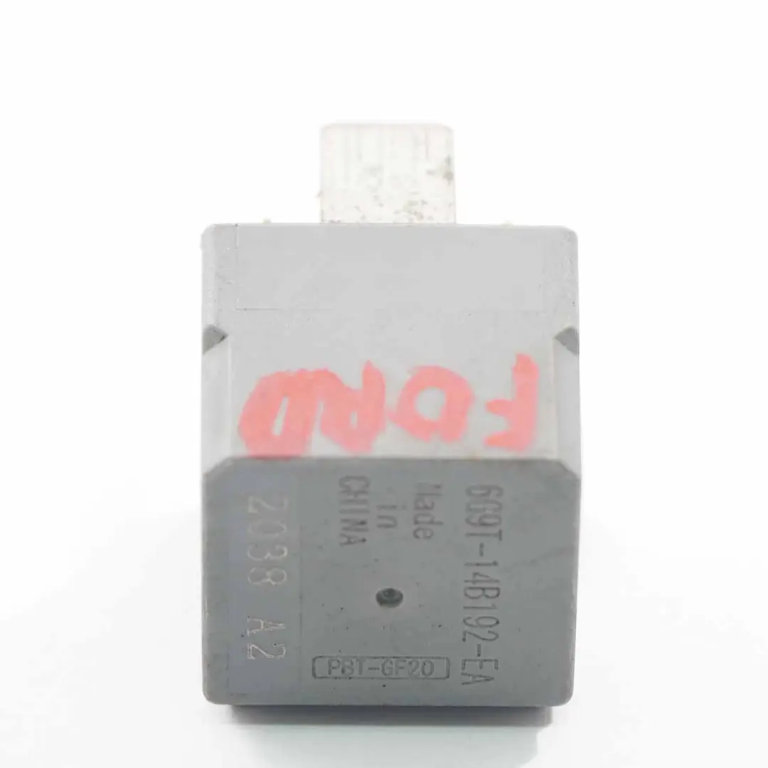 Relé 4-Pin Gris FoMoCo Unidad para Ford Fiesta Transit con número de pieza 6G9T-14B192-EA Ford Fiesta Transit Relé 4-Pin Gris FoMoCo Unidad - SKU 6G9T-14B192-EA - Número de pieza 6G9T-14B192-EA