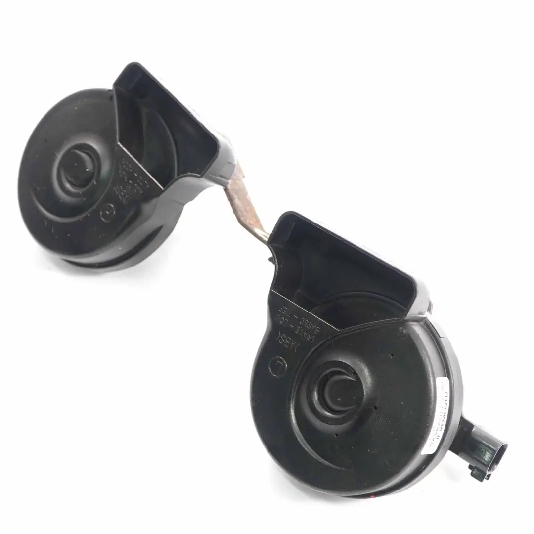 Bocina Baja Tono Alto Fanfarria Set para Land Rover Freelander 2 con número de pieza 6H52-13A803-AC Land Rover Freelander 2 Bocina Baja Tono Alto Fanfarria Set - SKU 6H52-13A803-AC - Número de pieza 6H52-13A803-AC