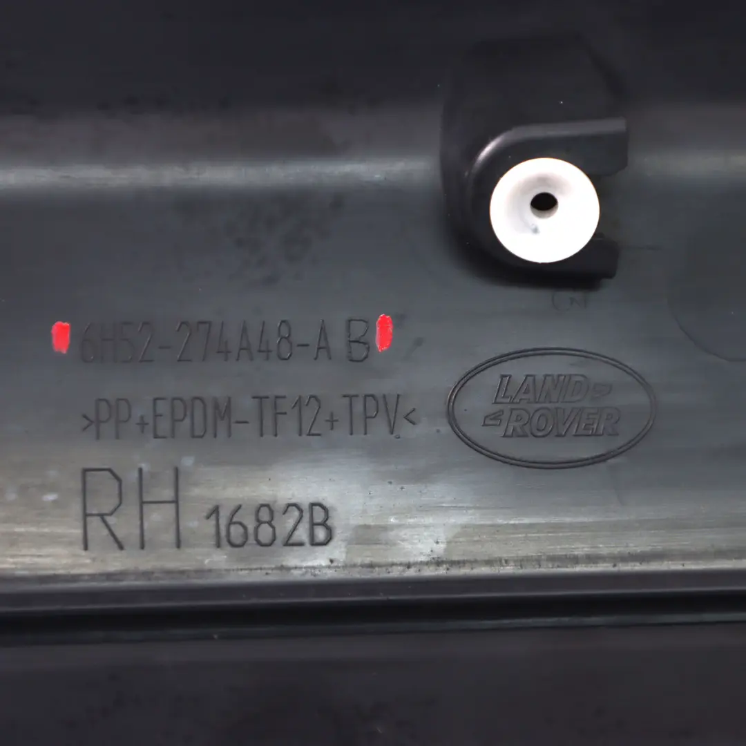 Puerta Trasera Derecha Moldura Tira para Land Rover Freelander 2 con número de pieza 6H52-274A48-AB Land Rover Freelander 2 Puerta Trasera Derecha Moldura Tira - SKU 6H52-274A48-AB - Número de pieza 6H52-274A48-AB
