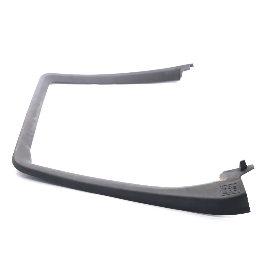 Land Rover Freelander 2 Fenêtre Cadre Porte Arrière Gauche Couvercle - SKU 6H5225515AA - Numéro de pièce 6H5225515AA