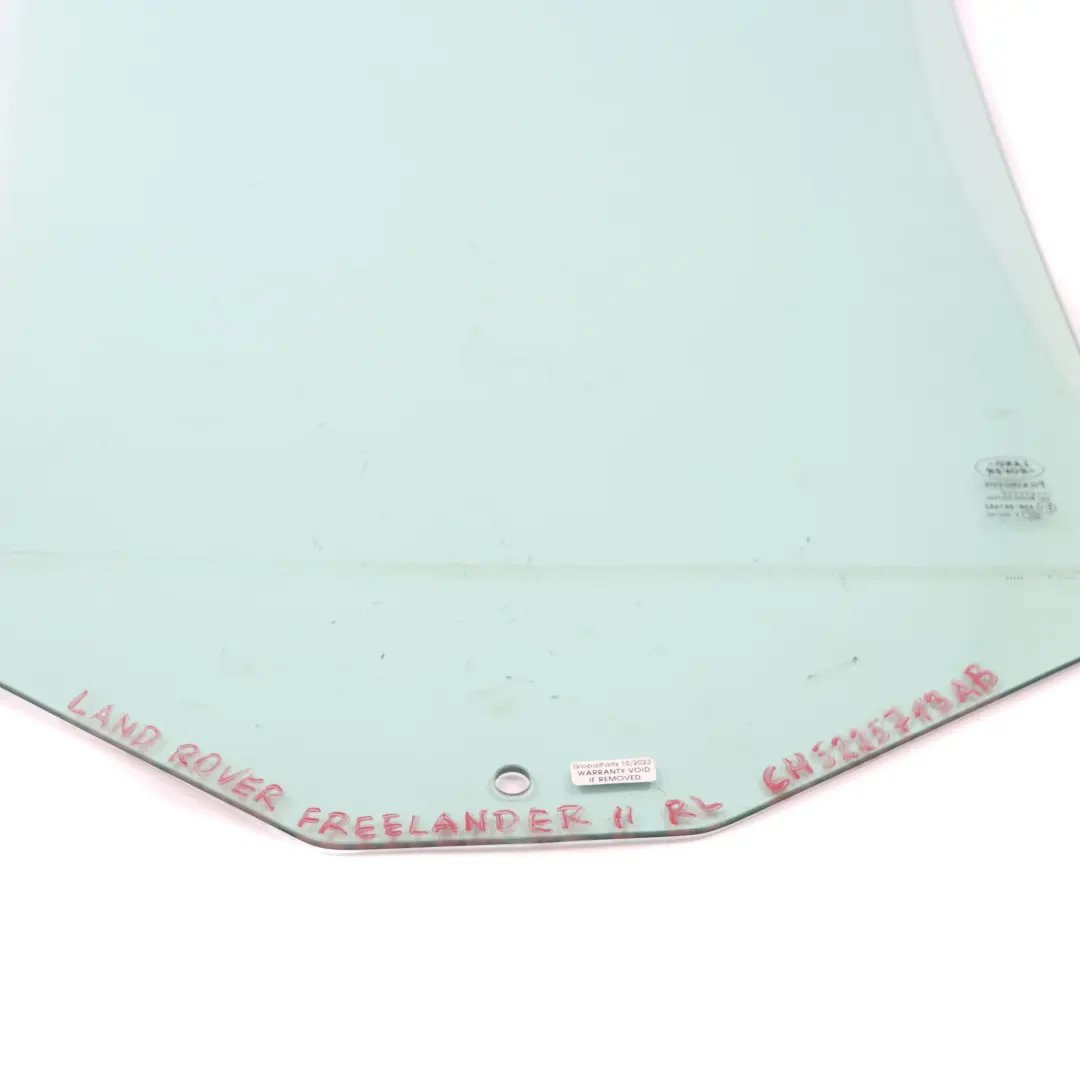 Vitrage Porte Arrière Gauche Vitrage AS2 pour Land Rover Freelander 2 à propos du numéro de pièce 6H5225713AB Land Rover Freelander 2 Vitrage Porte Arrière Gauche Vitrage AS2 - SKU 6H5225713AB - Numéro de pièce 6H5225713AB