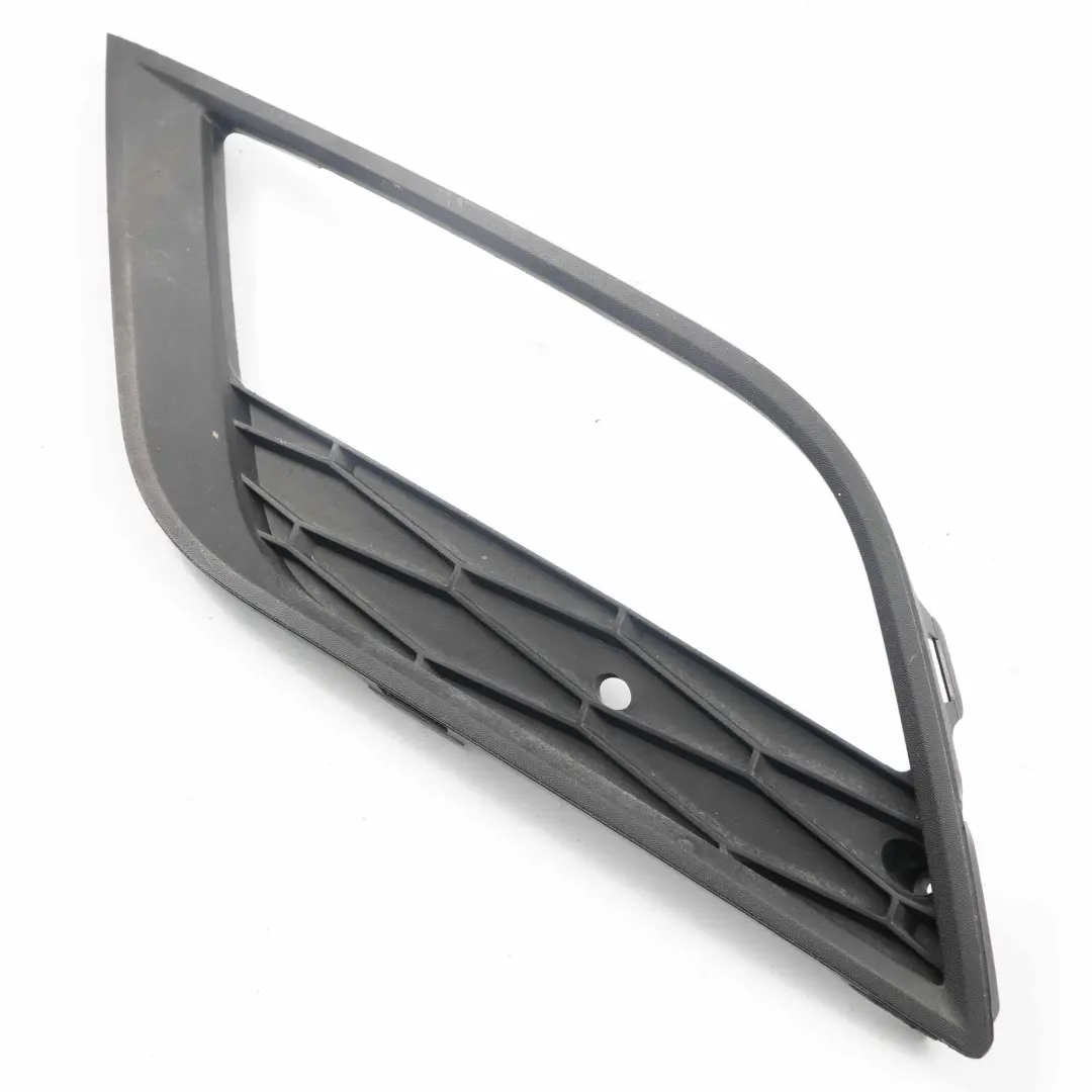 Seat Ibiza Garniture de calandre de pare-chocs avant gauche 2012-2017 - SKU 6J0853665F - Numéro de pièce 6J0853665F
