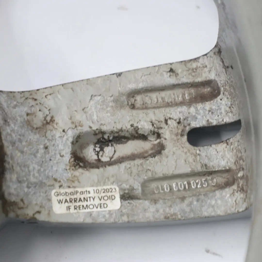 Silberne Leichtmetallfelge 5 Speichen 16" 6,5J ET:43 für Seat Ibiza III 3 mit Teilenummer 6L0601025 Seat Ibiza III 3 Silberne Leichtmetallfelge 5 Speichen 16" 6,5J ET:43 - SKU 6L0601025-2 - Teilenummer 6L0601025