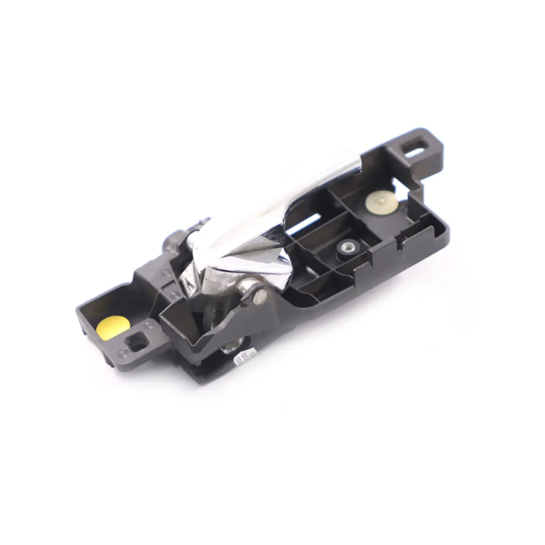 Klamka Drzwi Wewnętrzna Przednia Prawa Chrom do Ford Galaxy o numerze 6M21-U22600-BB Ford Galaxy Klamka Drzwi Wewnętrzna Przednia Prawa Chrom - SKU 6M21-U22600-BB - Numer Części 6M21-U22600-BB