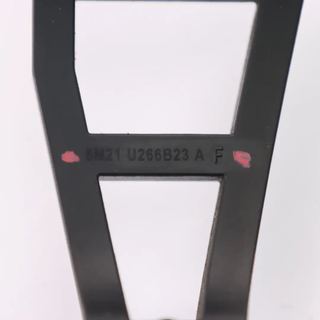 Ford Mondeo Mk4 Galaxy Poignée de Porte Arrière Gauche Support - SKU 6M21-U266B23-AF - Numéro de pièce 6M21-U266B23-AF