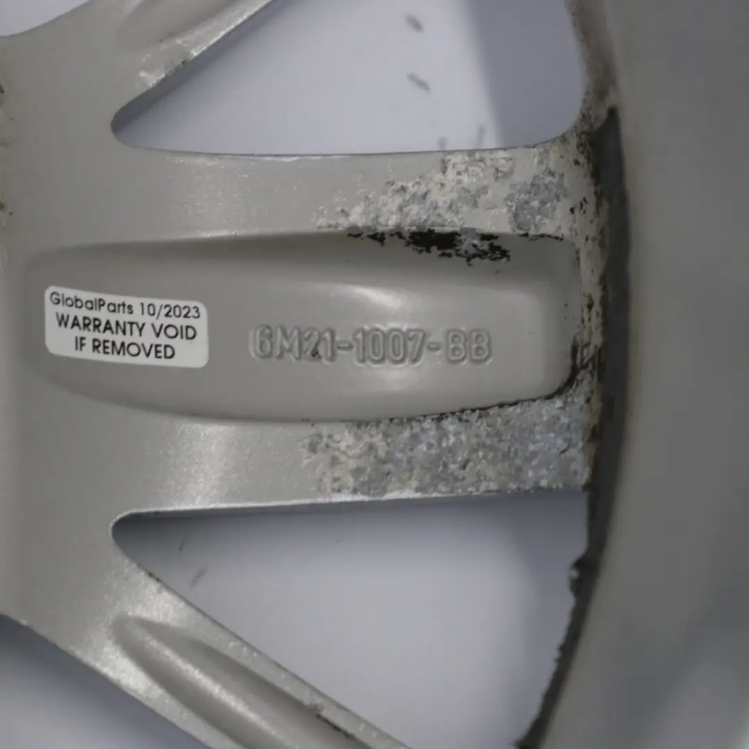 Srebrna Felga Aluminiowa 16" 6.5J ET:50 do Ford Galaxy o numerze 6M211007BB Ford Galaxy Srebrna Felga Aluminiowa 16" 6.5J ET:50 - SKU 6M211007BB-2 - Numer Części 6M211007BB