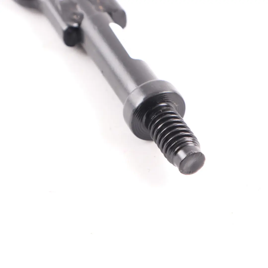 MK4 Abschleppöse Abschlepphaken Werkzeug für Ford Mondeo mit Teilenummer 6M2117B804AD Ford Mondeo MK4 Abschleppöse Abschlepphaken Werkzeug - SKU 6M2117B804AD-1 - Teilenummer 6M2117B804AD