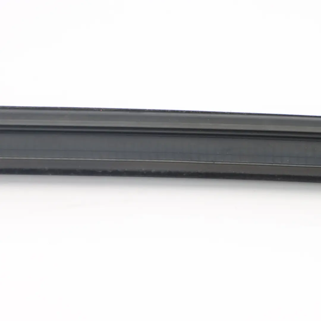 Junta Ventana Puerta Delantera Izquierda Goma Sellado 6M21U21511 para Ford Galaxy con número de pieza 6M21R21511AN Ford Galaxy Junta Ventana Puerta Delantera Izquierda Goma Sellado 6M21U21511 - SKU 6M21R21511AN - Número de pieza 6M21R21511AN