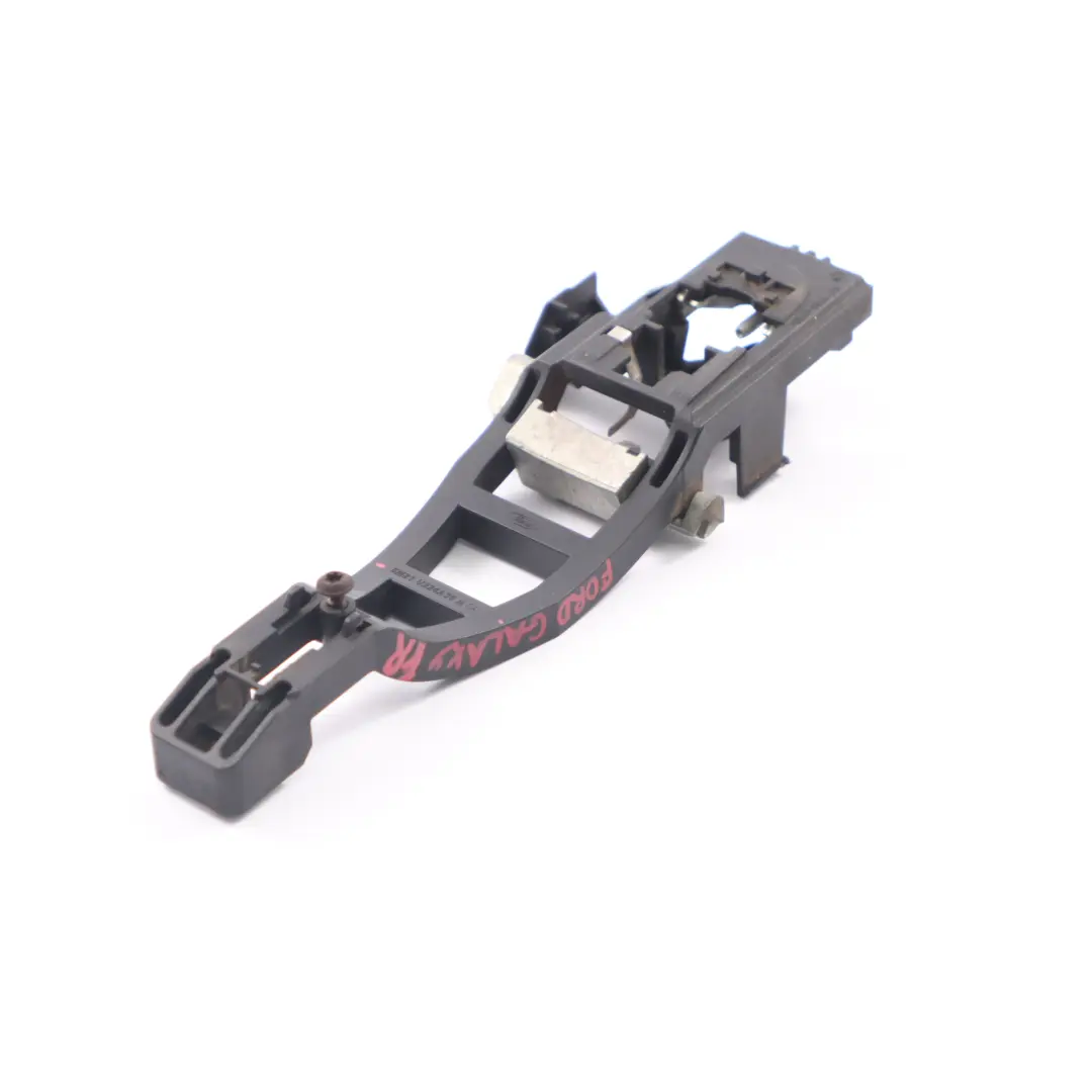 MK4 Galaxy Door Handle Base Front Right O/S Bracket to Ford Mondeo with Part number 6M21U224A36BF Ford Mondeo MK4 Galaxy Door Handle Base Front Right O/S Bracket - SKU 6M21U224A36BF - Part number 6M21U224A36BF
