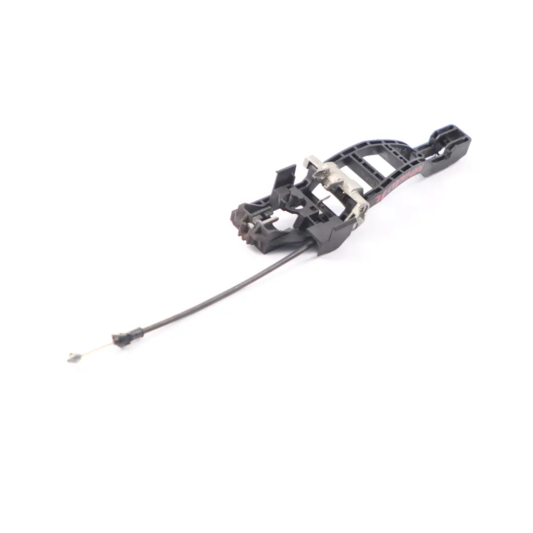 MK4 Galaxy Door Handle Base Front Left N/S Bracket to Ford Mondeo with Part number 6M21U224A37BF Ford Mondeo MK4 Galaxy Door Handle Base Front Left N/S Bracket - SKU 6M21U224A37BF - Part number 6M21U224A37BF