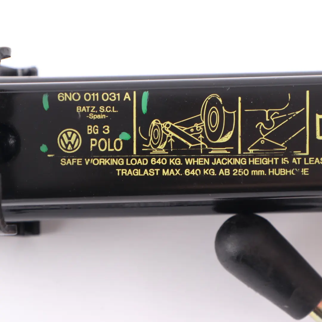 6N Lifting Jack Car Jack Tool Wheel Lifter to Volkswagen VW Polo with Part number 6N0011031A Volkswagen VW Polo 6N Lifting Jack Car Jack Tool Wheel Lifter - SKU 6N0011031A - Part number 6N0011031A